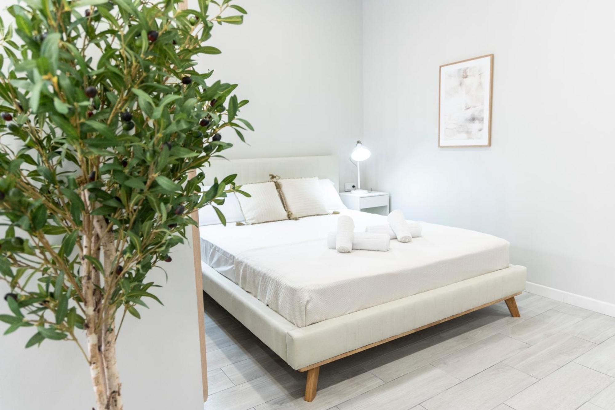 Favara Suites B By Concept Flats Valencia Exterior foto